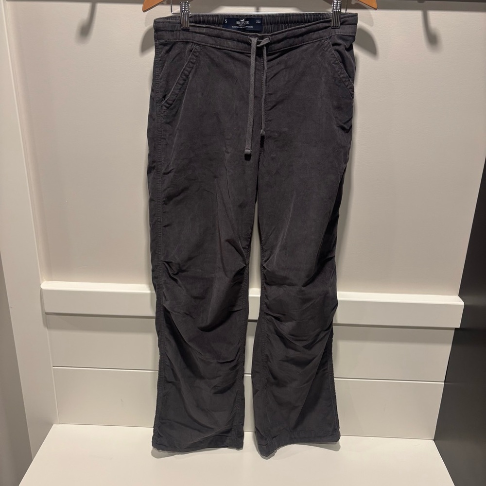 Hollister Adjustable Rise Baggy Parachute Pants